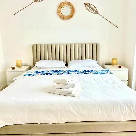 Amos Apartment-ultracentral-free Parking Apartment