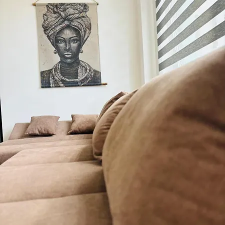 דירה Amos Apartment-ultracentral-free Parking