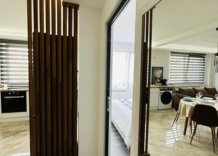 Amos Apartment-ultracentral-free Parking